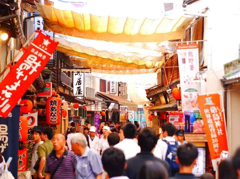 Omotesando - Miyajima @dive-hiroshima.com