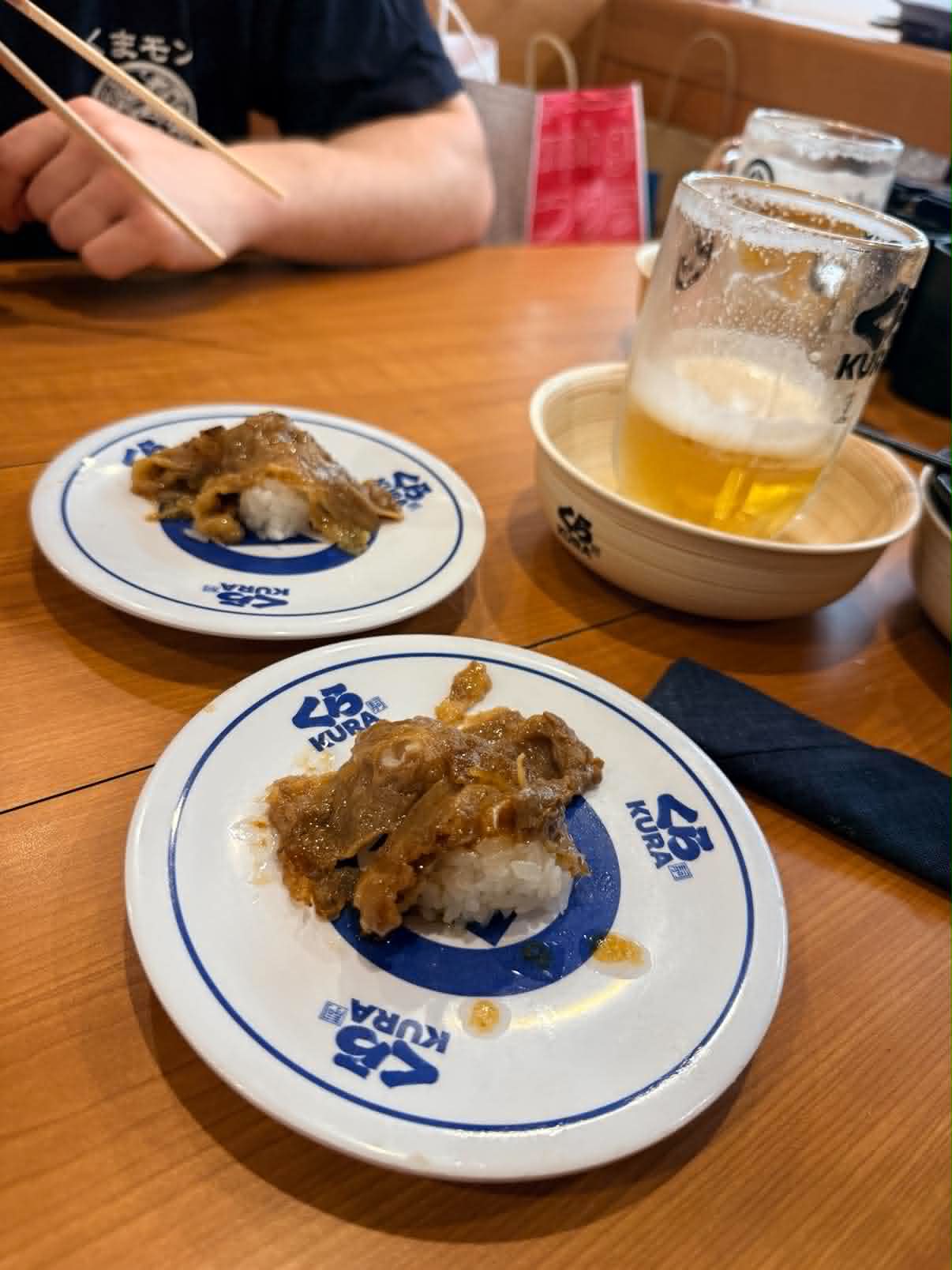 Sushi au boeuf grillé, Kura Sushi