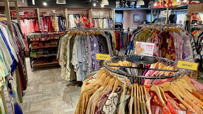 Harajuku Chicago Store