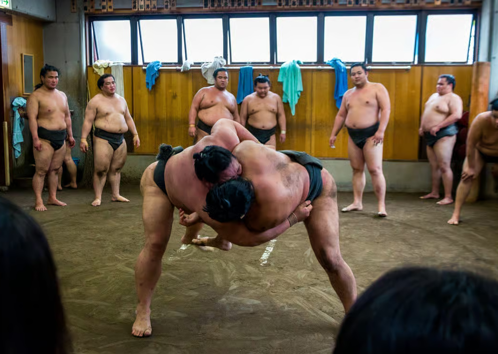Entrainement de sumo à Tokyo