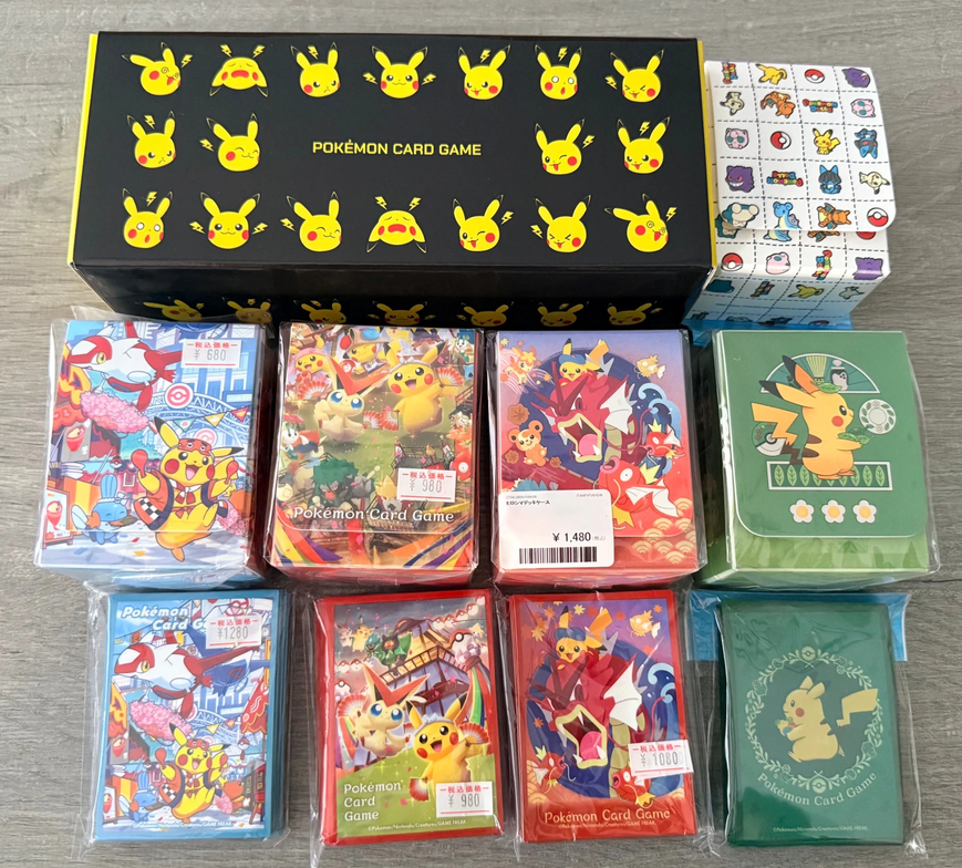 Sleeves et deckbox Pokémon